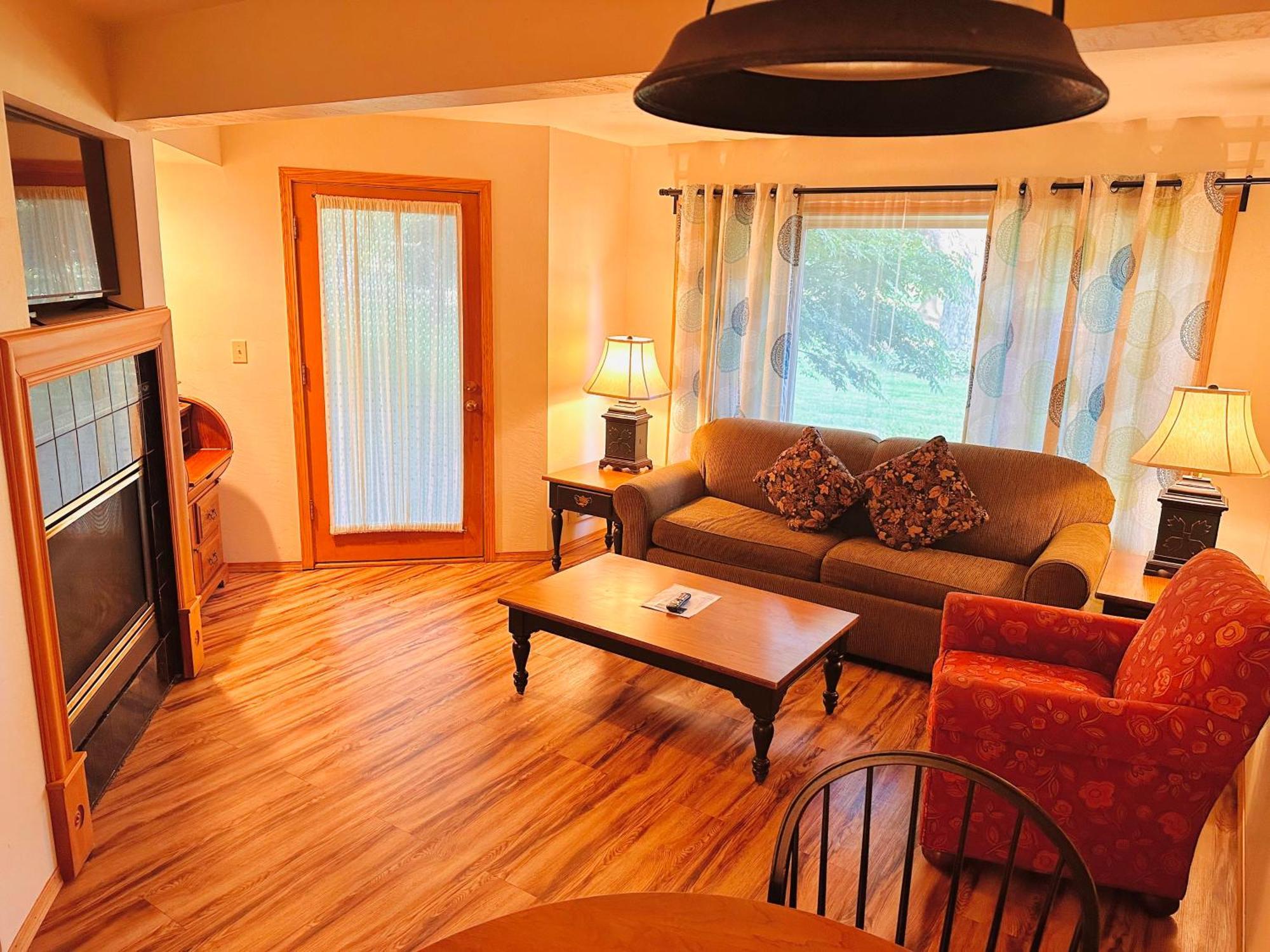 The Lodge At Leathem Smith Sturgeon Bay Exterior foto